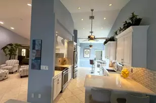 425 Deer Creek Path E, Deerfield Beach, FL 33442 - Photo 15