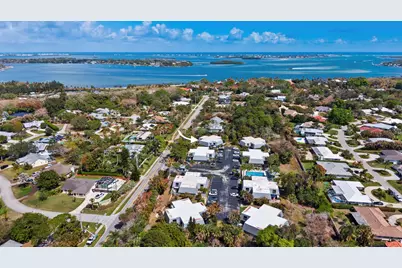 3852 Jefferson Street, Stuart, FL 34997 - Photo 33
