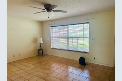 121 W Cypress Road, Greenacres, FL 33467 - Photo 7