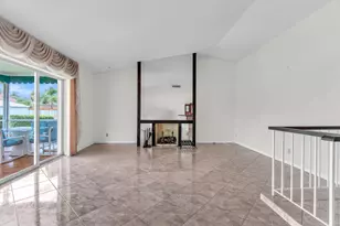 121 W Cypress Rd, Greenacres, FL 33467 - Photo 5
