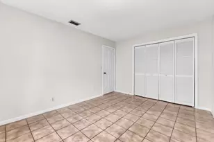 121 W Cypress Rd, Greenacres, FL 33467 - Photo 25
