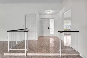 121 W Cypress Rd, Greenacres, FL 33467 - Photo 3