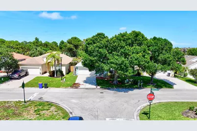1959 NW Marsh Rabbit Lane, Jensen Beach, FL 34957 - Photo 37