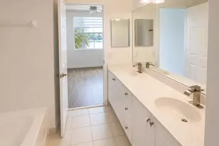 4404 SW 160th Ave, Miramar, FL 33027 - Photo 17