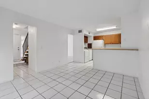 3502 Gardens E Dr, Palm Beach Gardens, FL 33410 - Photo 13
