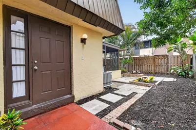 3502 Gardens East Drive #B, Palm Beach Gardens, FL 33410 - Photo 5