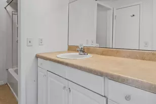 3502 Gardens E Dr, Palm Beach Gardens, FL 33410 - Photo 37