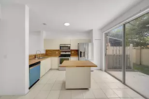 3970 NW 90th Way, Sunrise, FL 33351 - Photo 11