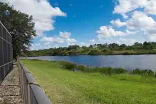 12109 SW Aventino Dr, Port Saint Lucie, FL 34987 - Photo 3