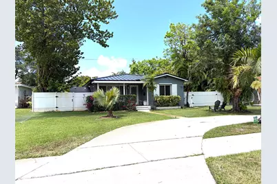 2615 Roosevelt Street, Hollywood, FL 33020 - Photo 1