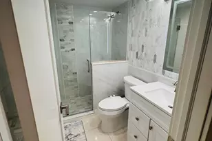 16 Windsor A, West Palm Beach, FL 33417 - Photo 5