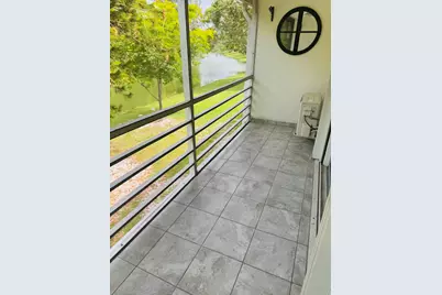 16 Windsor A, West Palm Beach, FL 33417 - Photo 9