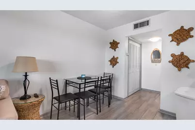228 Hibiscus Avenue #233, Lauderdale by the Sea, FL 33308 - Photo 11