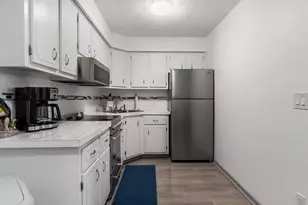 228 Hibiscus Ave, Lauderdale by the Sea, FL 33308 - Photo 13