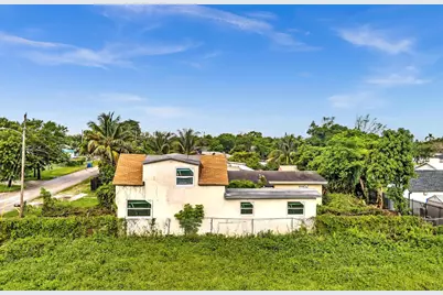 1713 NW 76th Terrace, Miami, FL 33147 - Photo 25
