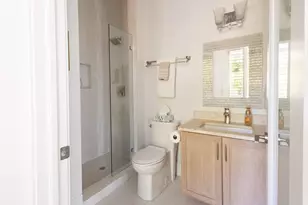 770 NE 6th St, Boca Raton, FL 33432 - Photo 25