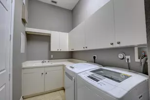 8197 NW 107th Ln, Parkland, FL 33076 - Photo 19