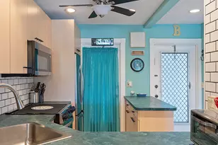455 Paradise Isle Blvd, Hallandale Beach, FL 33009 - Photo 13