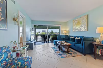 455 Paradise Isle Boulevard #404, Hallandale Beach, FL 33009 - Photo 25