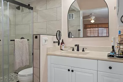 455 Paradise Isle Boulevard #404, Hallandale Beach, FL 33009 - Photo 41