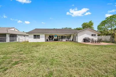 5791 Hawkes Bluff Avenue, Davie, FL 33331 - Photo 25