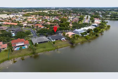 5791 Hawkes Bluff Avenue, Davie, FL 33331 - Photo 19