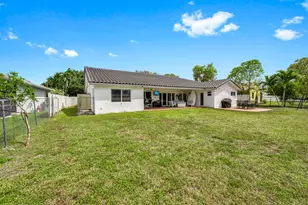 5791 Hawkes Bluff Ave, Davie, FL 33331 - Photo 29