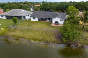 5791 Hawkes Bluff Ave, Davie, FL 33331 - Photo 21