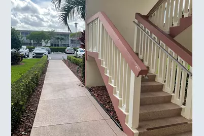 189 E Preston Way, Boca Raton, FL 33434 - Photo 9