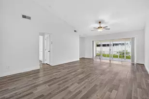 140 S Moccasin Trl Trail S, Jupiter, FL 33458 - Photo 7