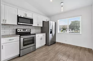 140 S Moccasin Trl Trail S, Jupiter, FL 33458 - Photo 11