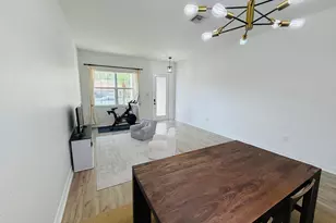8469 Calabria Lakes Drive, Boynton Beach, FL 33473 - Photo 11
