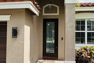 8469 Calabria Lakes Drive, Boynton Beach, FL 33473 - Photo 7
