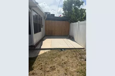 4440 NE 4th Avenue, Deerfield Beach, FL 33064 - Photo 13