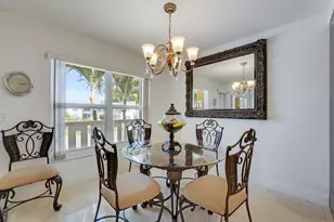 210 Wellington E, West Palm Beach, FL 33417 - Photo 9