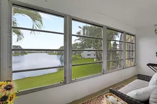 210 Wellington E, West Palm Beach, FL 33417 - Photo 21