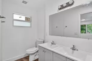 2902 NW 44th St, Miami, FL 33142 - Photo 21