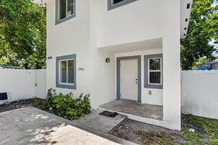 2902 NW 44th St, Miami, FL 33142 - Photo 5