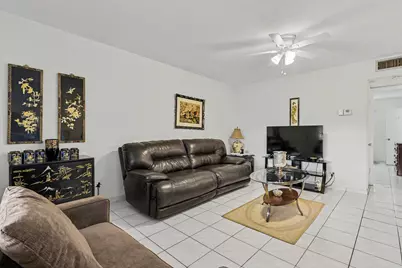5300 Washington Street #E208, Hollywood, FL 33021 - Photo 9