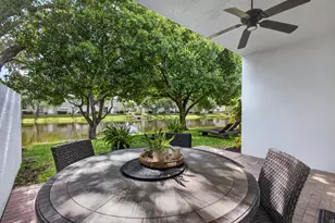 118 Kensington Way, Royal Palm Beach, FL 33414 - Photo 35