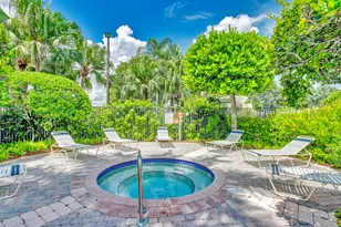 118 Kensington Way, Royal Palm Beach, FL 33414 - Photo 55