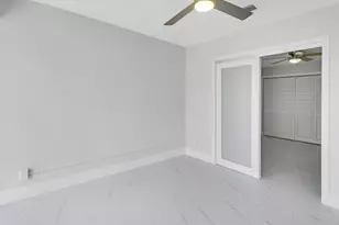 8157 Springtree Rd, Boca Raton, FL 33496 - Photo 17