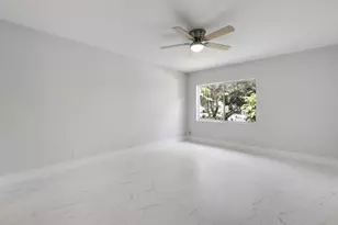 8157 Springtree Rd, Boca Raton, FL 33496 - Photo 15