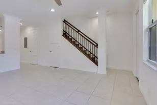 8332 Cocoplum Sound Ln, West Palm Beach, FL 33411 - Photo 9