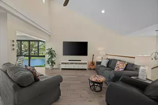 16695 N Traders Xing Crossing N, Jupiter, FL 33477 - Photo 3