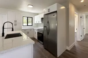 1795 Lauderdale Manor Dr, Fort Lauderdale, FL 33311 - Photo 7