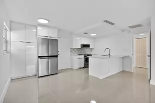 3212 NE 12th St, Pompano Beach, FL 33062 - Photo 3