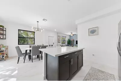 4622 Belgian Lane, Davie, FL 33314 - Photo 9