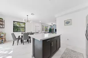 4622 Belgian Ln, Davie, FL 33314 - Photo 9