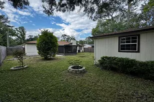 5256 Clarendon Rd, Jacksonville, FL 32205 - Photo 5